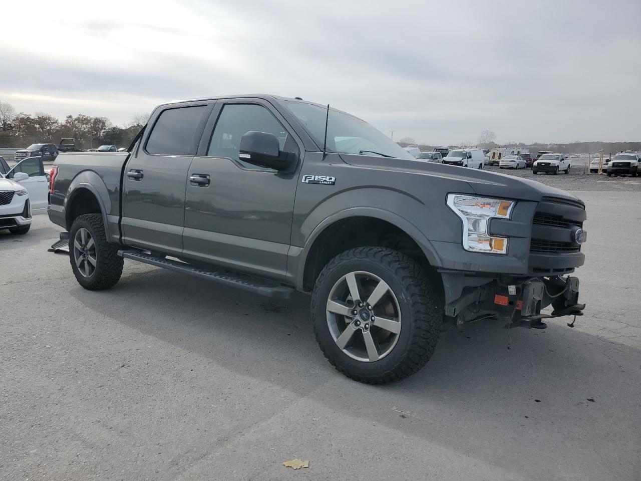 FORD F-150 SUPERCREW