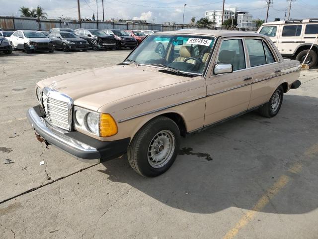 1983 MERCEDES-BENZ 300 DT #3312411620