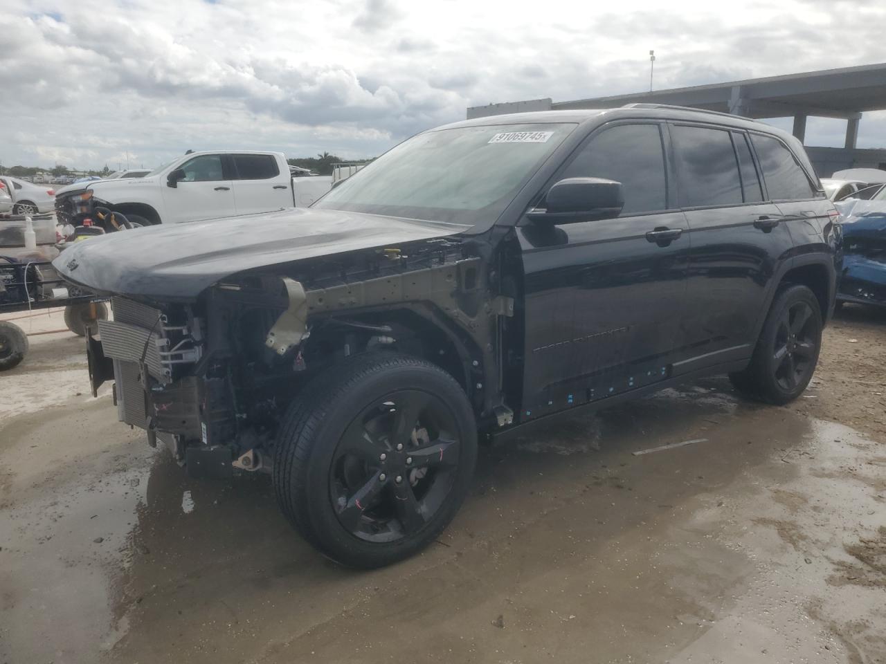 JEEP GRAND CHEROKEE LAREDO