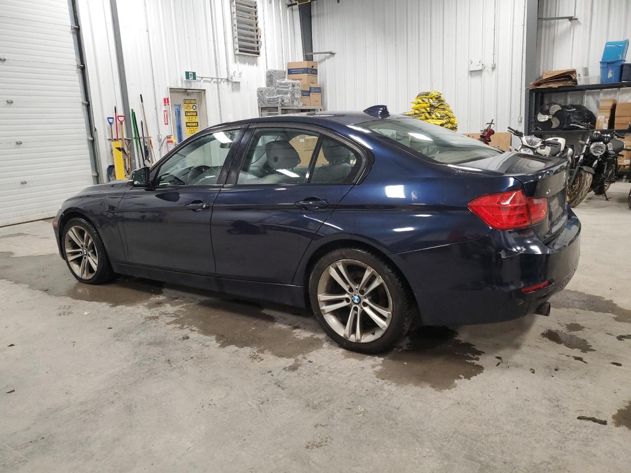 BMW 3 SERIES I XDRIVE