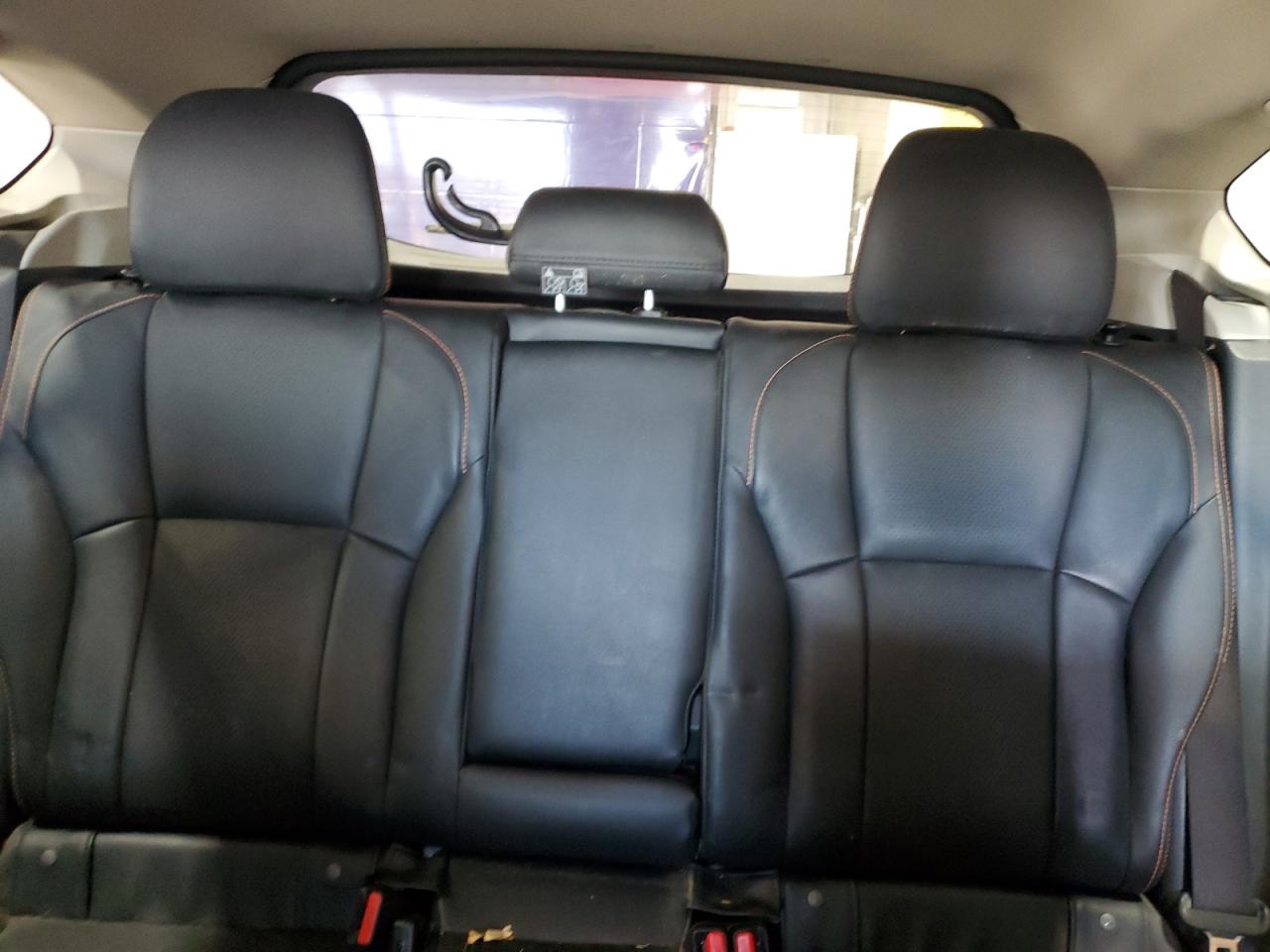 SUBARU CROSSTREK LIMITED