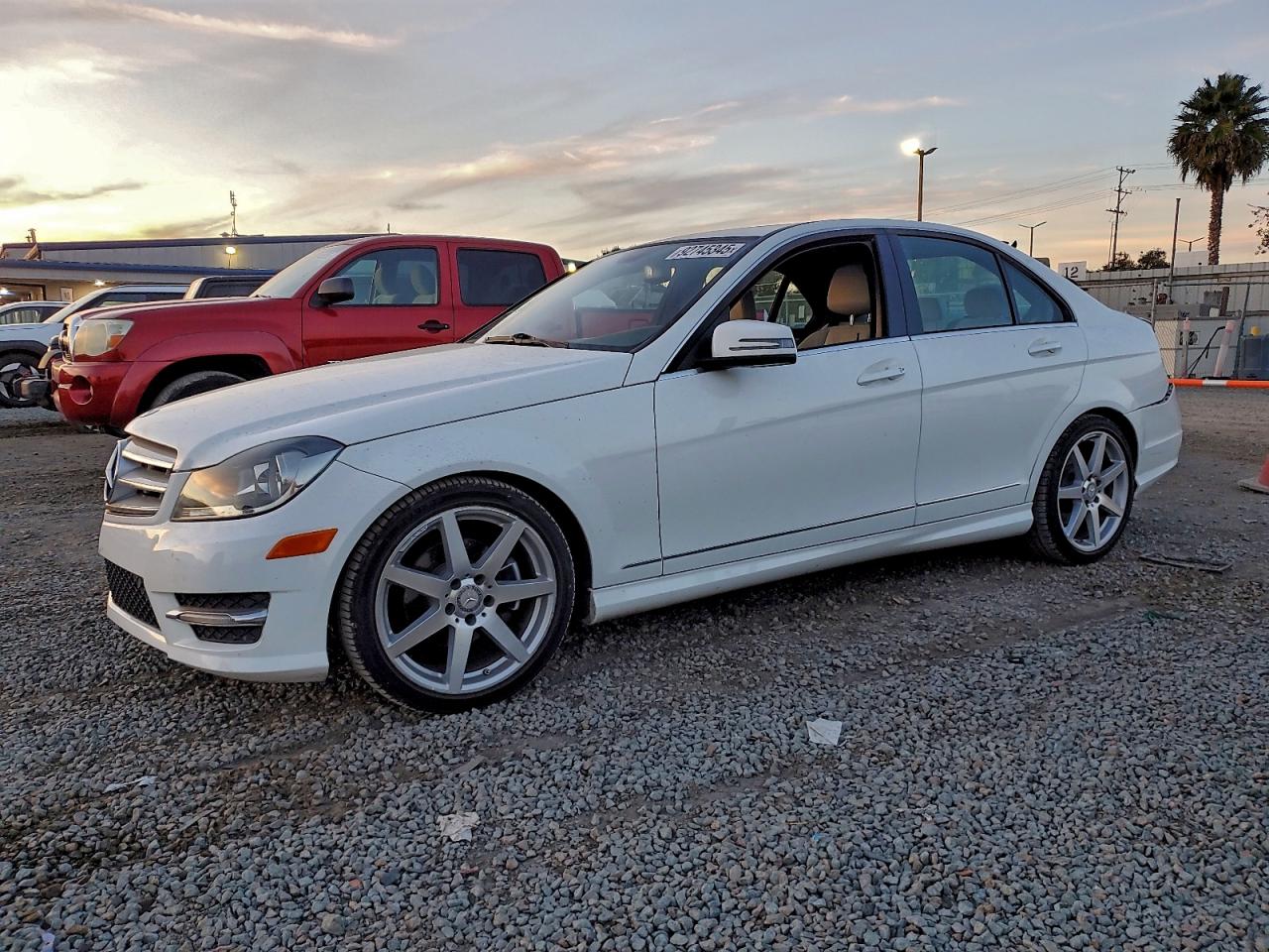 MERCEDES-BENZ C-CLASS 250