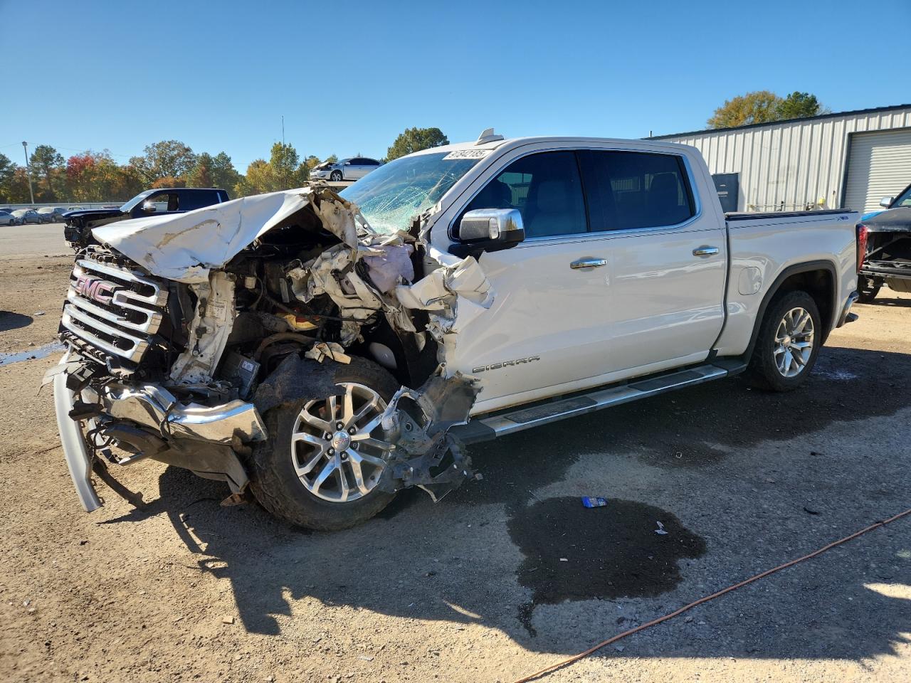 GMC SIERRA K1500 SLT