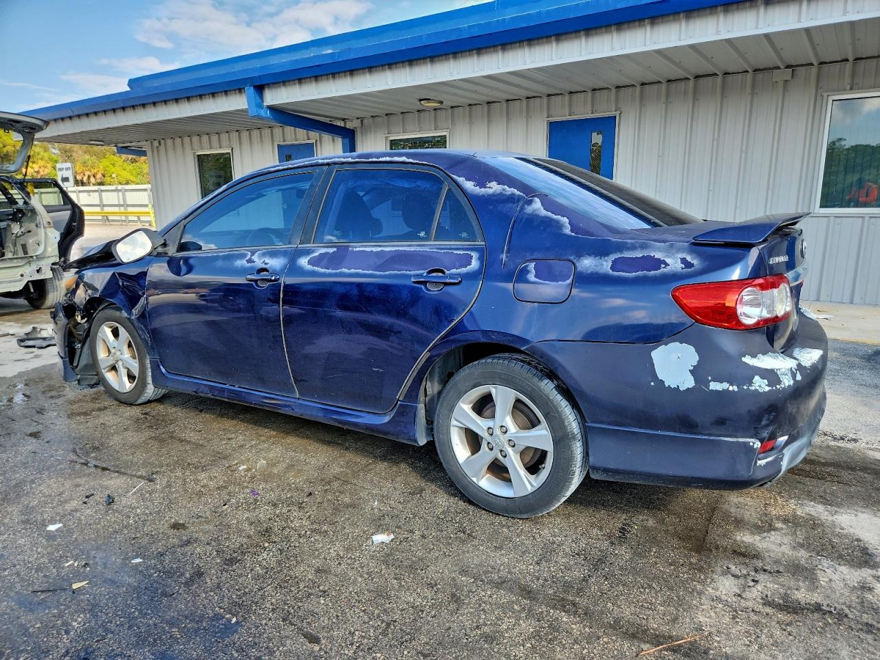 Lot #3308427339 2013 TOYOTA COROLLA BA
