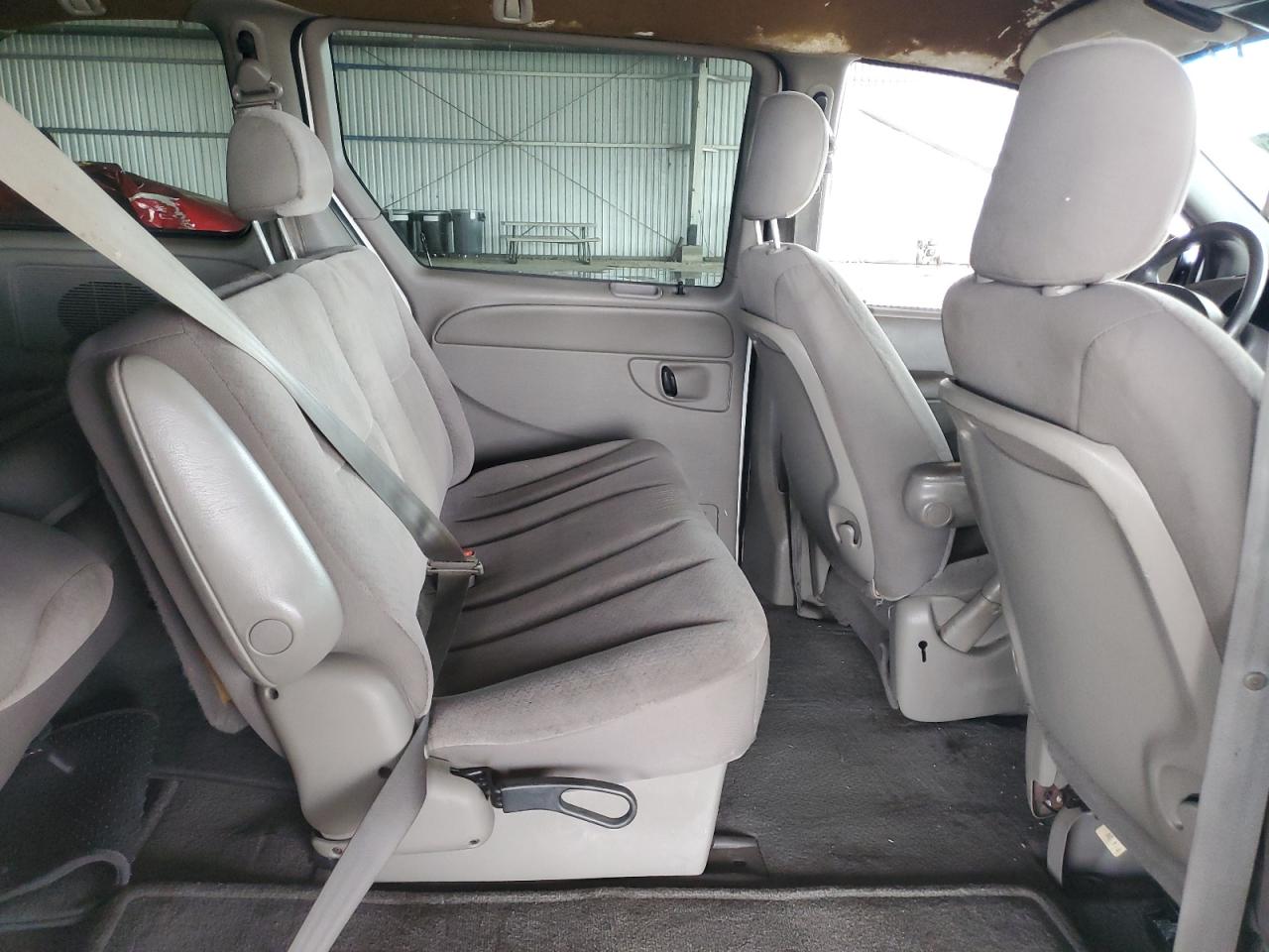 Lot #3282445277 2002 DODGE CARAVAN SP