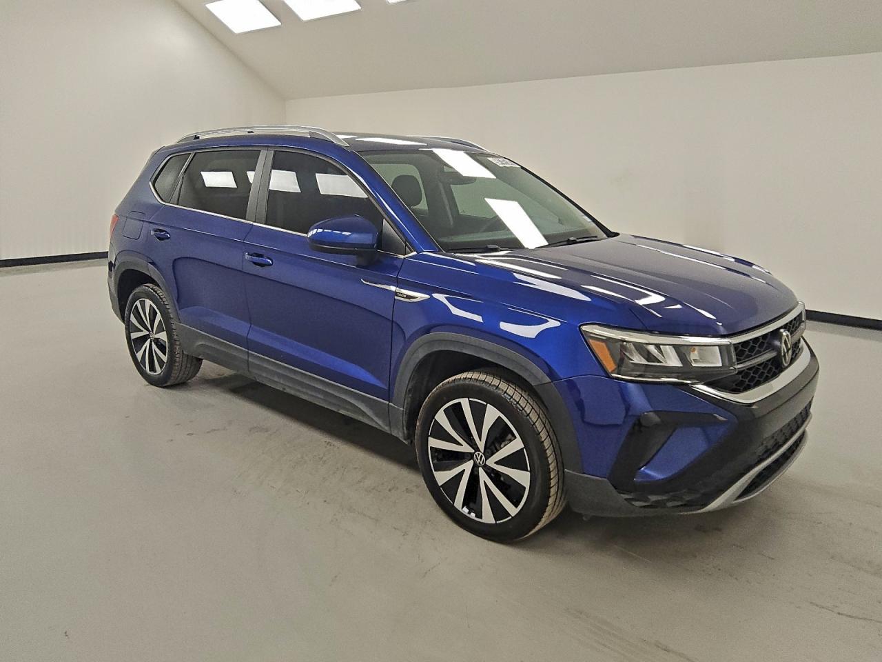 Lot #3316839666 2022 VOLKSWAGEN TAOS SE