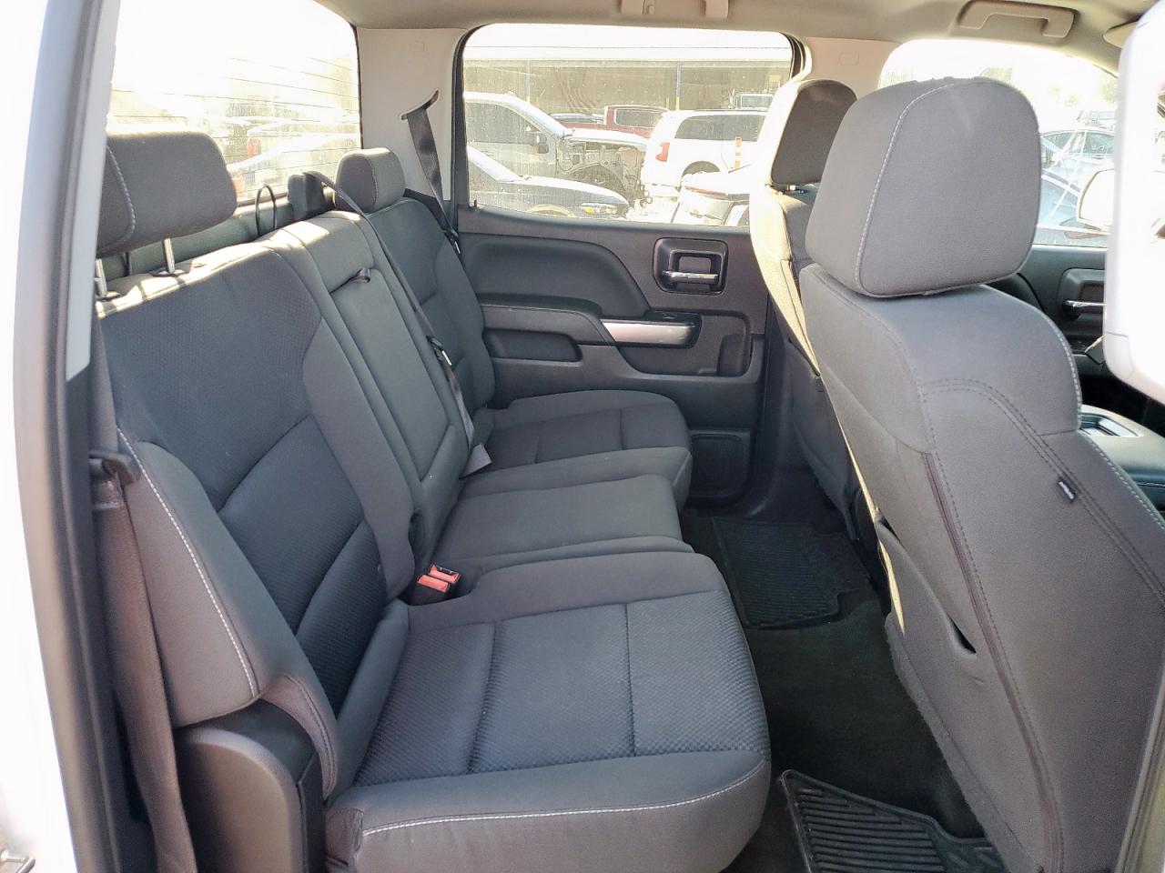 CHEVROLET SILVERADO C1500 LT