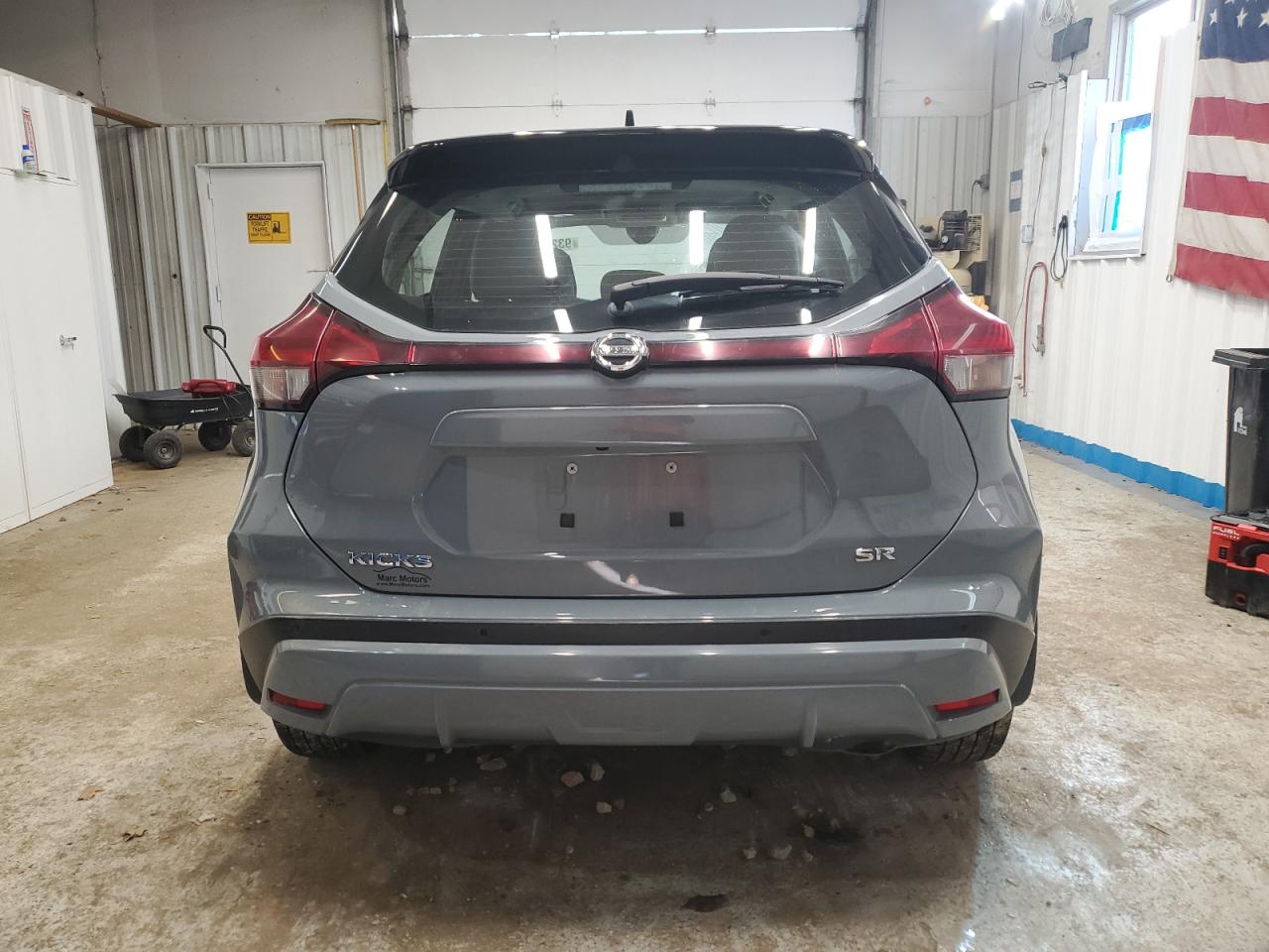 NISSAN KICKS SR