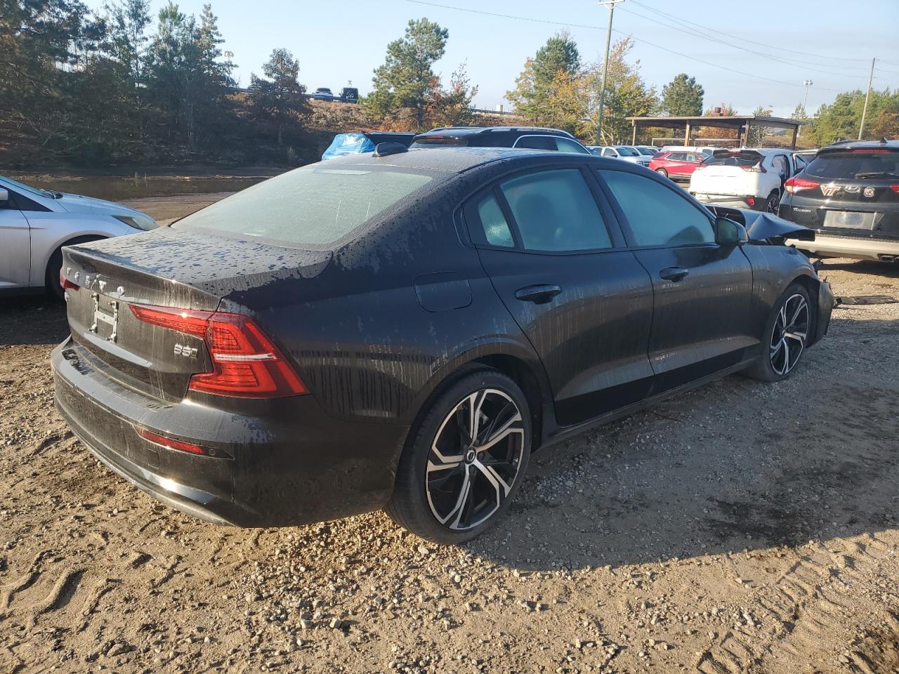Lot #3315910085 2024 VOLVO S60 CORE