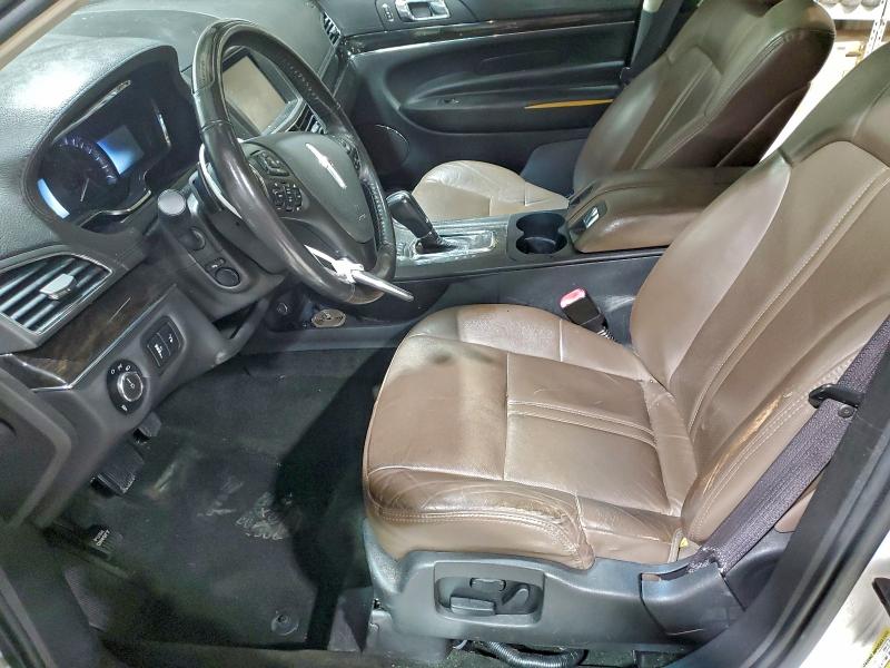 2013 LINCOLN MKT #3297942778