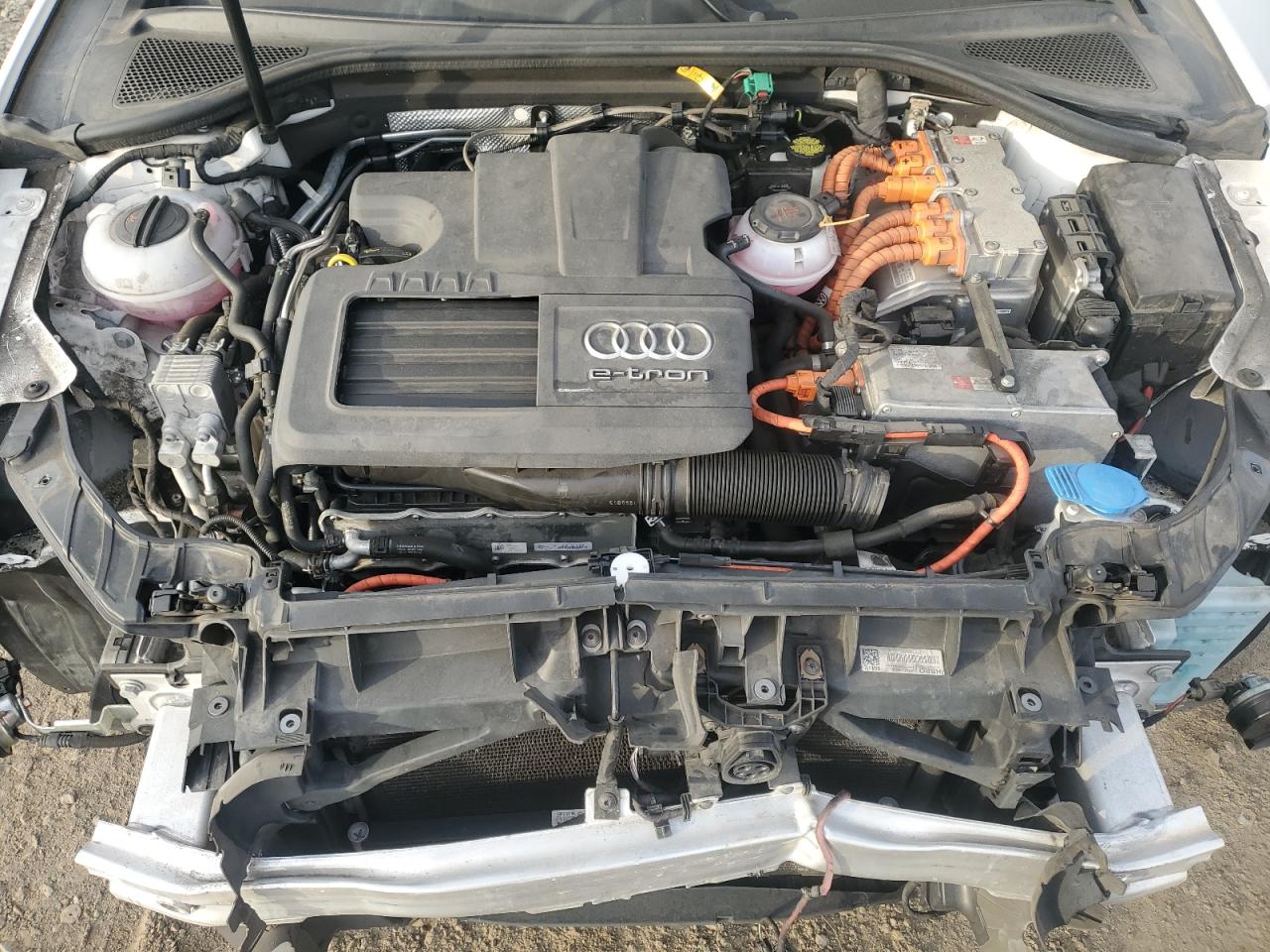 AUDI A3 E-TRON PREMIUM ULTRA