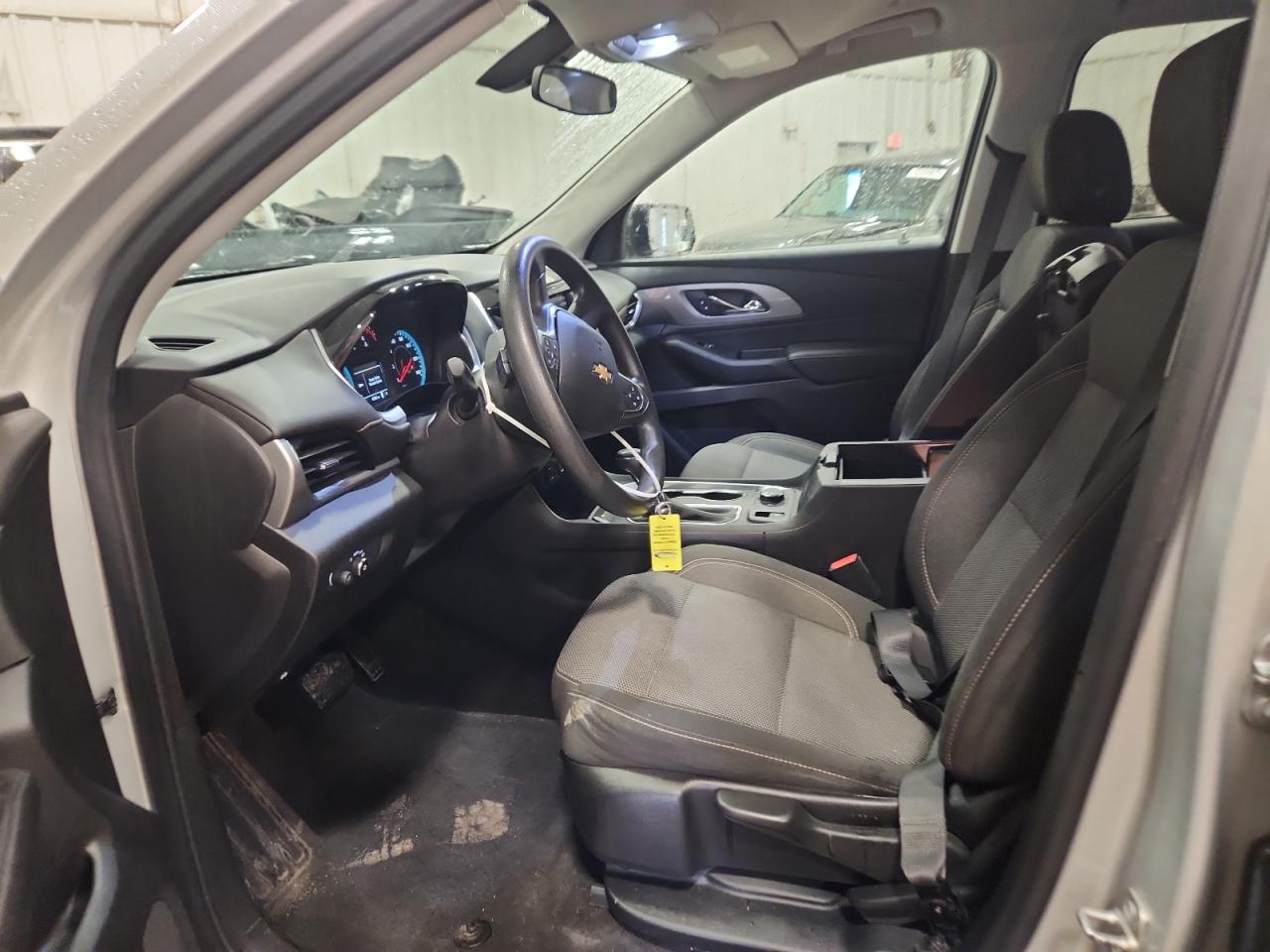 CHEVROLET TRAVERSE LS