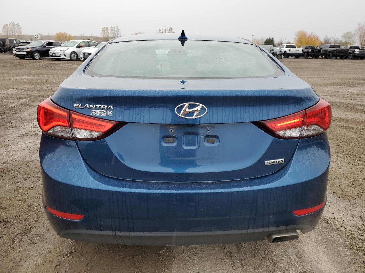 HYUNDAI ELANTRA SE