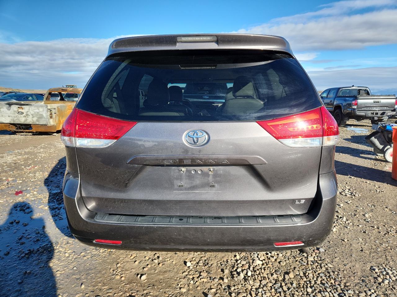 Lot #3312874211 2011 TOYOTA SIENNA LE