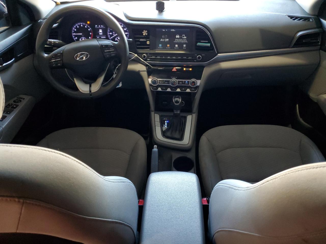 HYUNDAI ELANTRA SEL