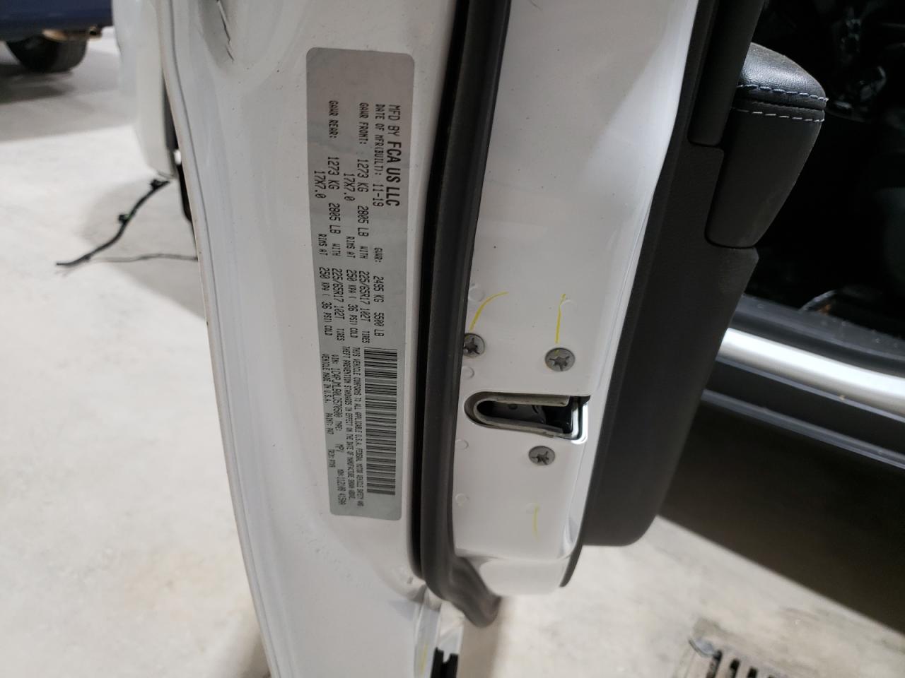 JEEP GRAND CHEROKEE LATITUDE PLUS