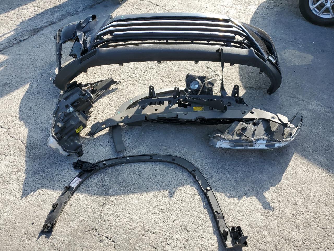 TOYOTA HIGHLANDER LE