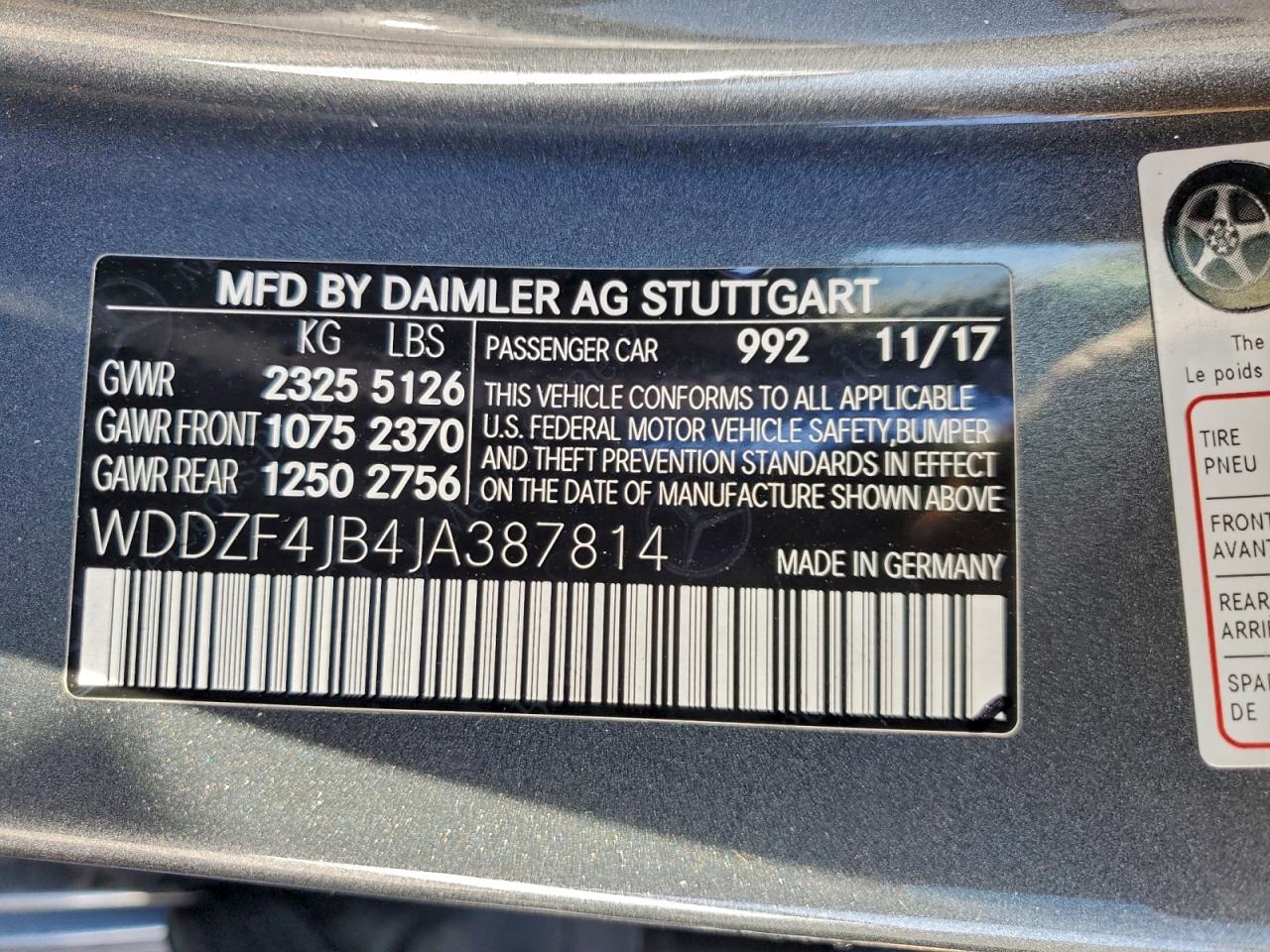 MERCEDES-BENZ E-CLASS 300