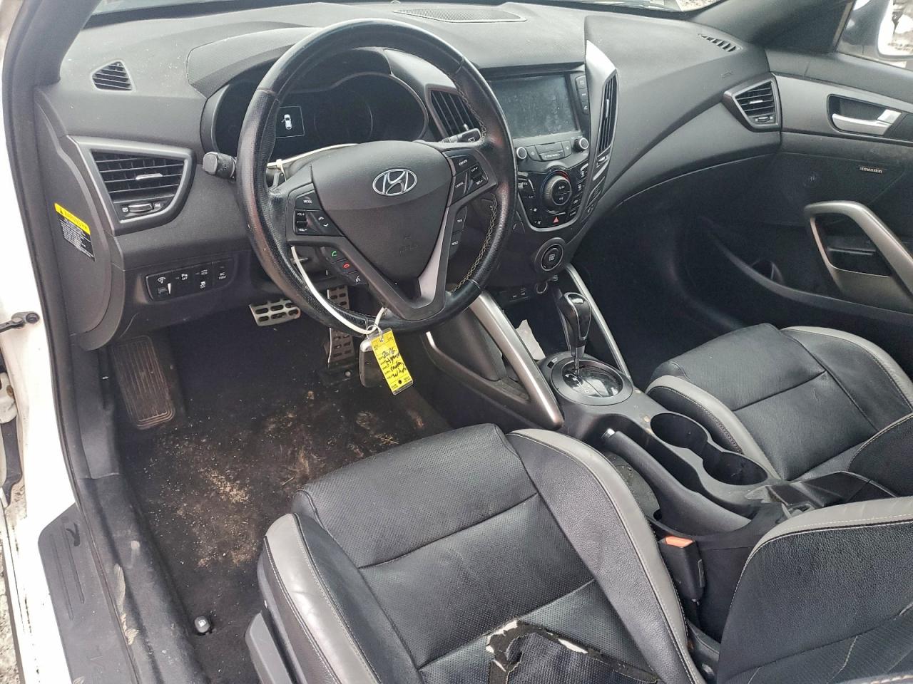 HYUNDAI VELOSTER TURBO