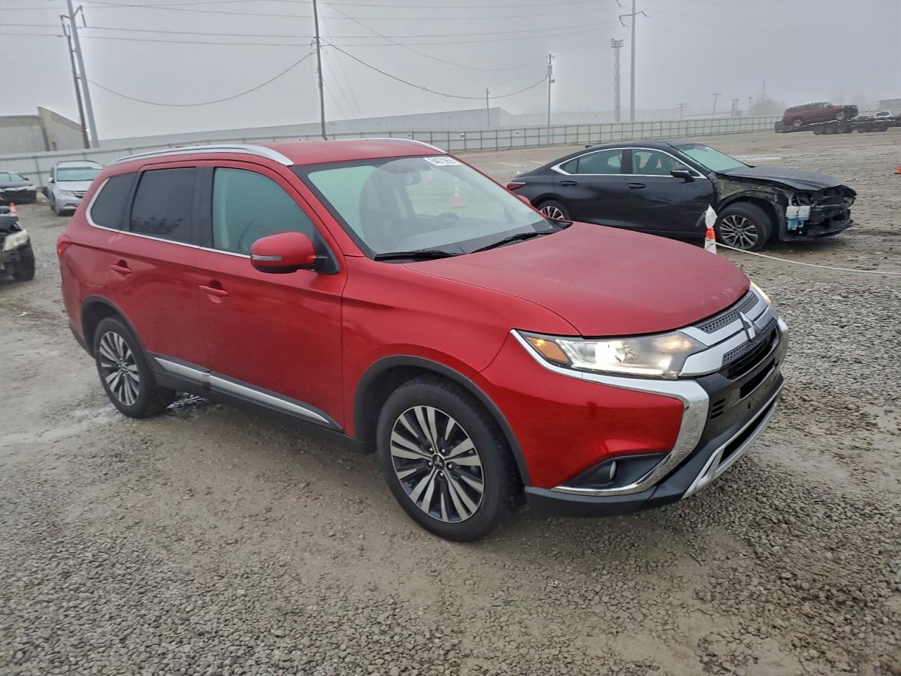 MITSUBISHI OUTLANDER SE