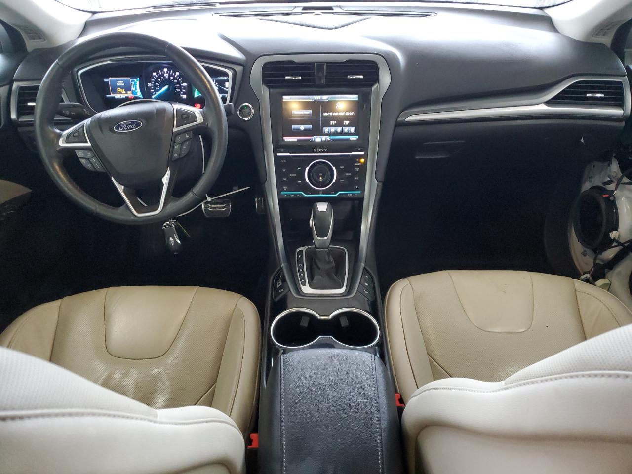 FORD FUSION TITANIUM PHEV