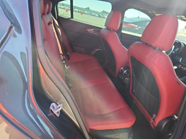 2022 ALFA ROMEO GIULIA SUP ZARFAMBN0N7655366