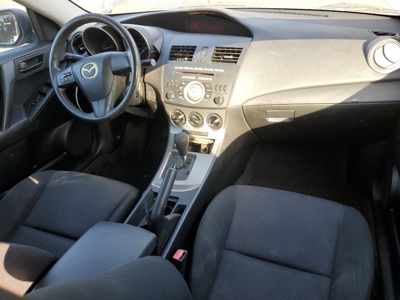 MAZDA 3 I