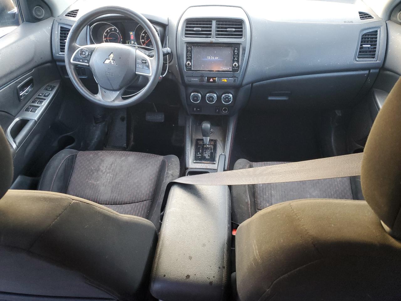 MITSUBISHI OUTLANDER ES