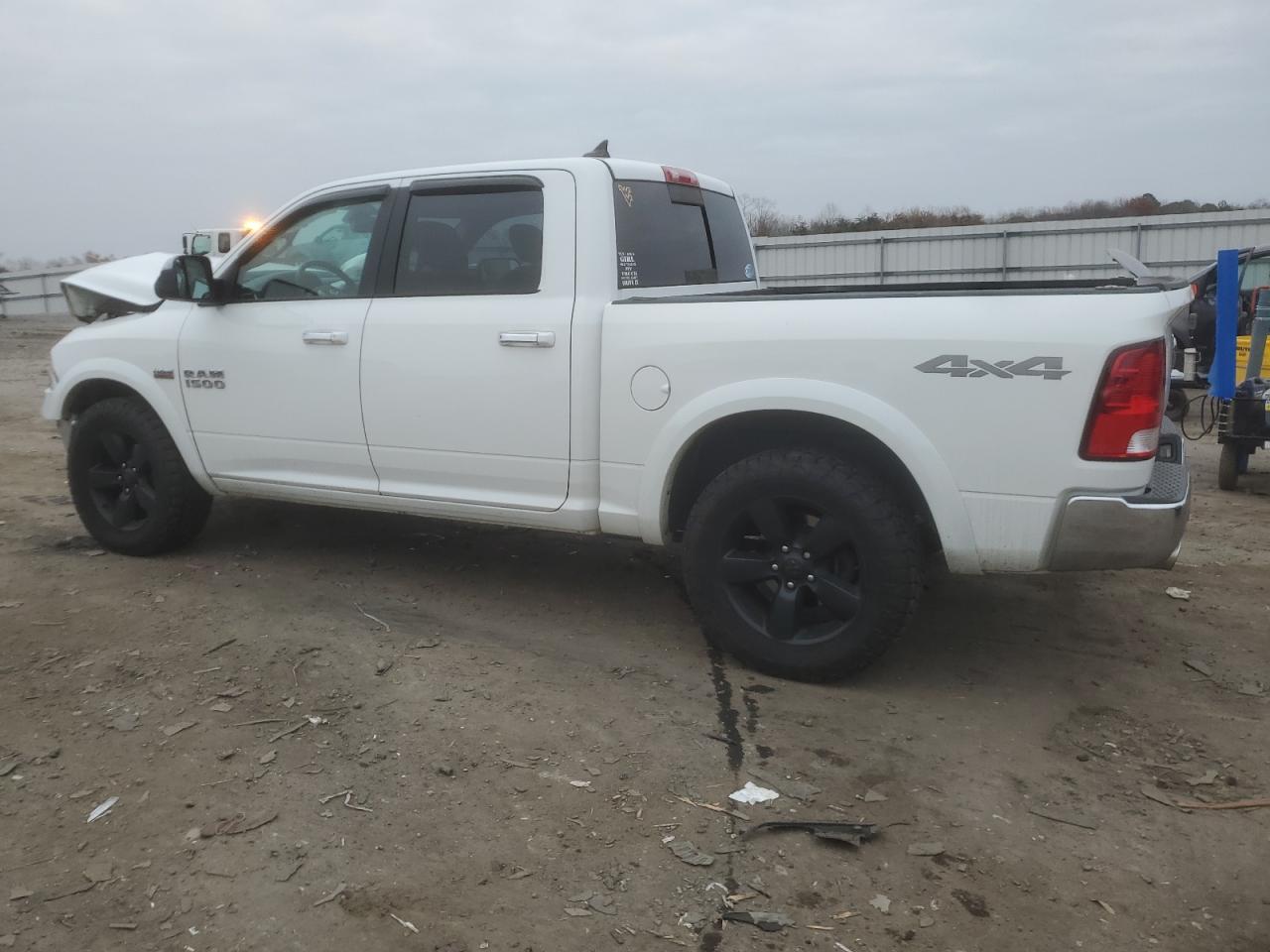RAM 1500 SLT