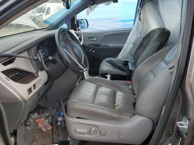 2017 TOYOTA SIENNA XLE #3316716407