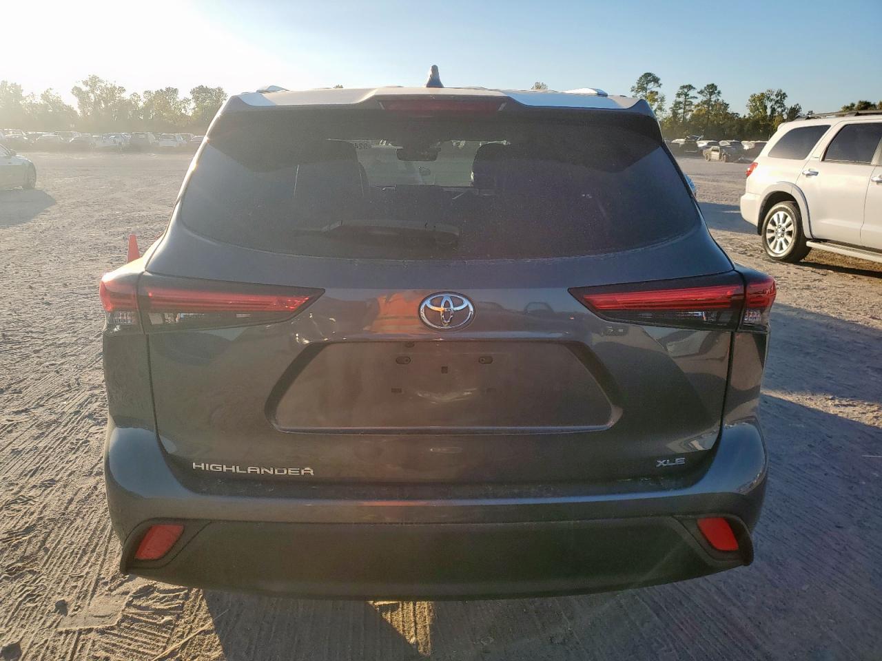 TOYOTA HIGHLANDER XLE