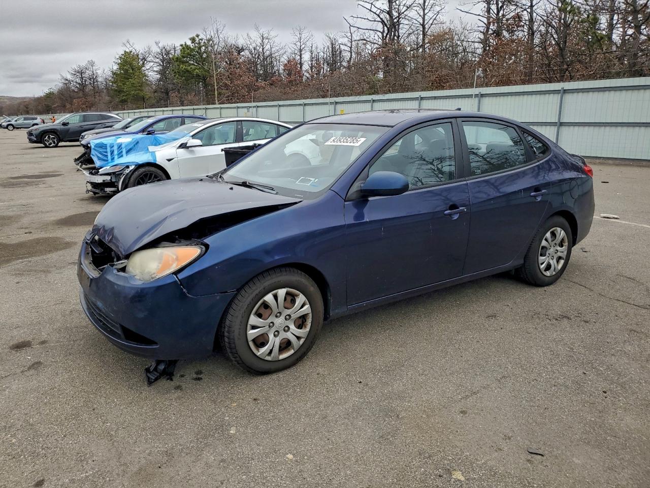HYUNDAI ELANTRA BLUE