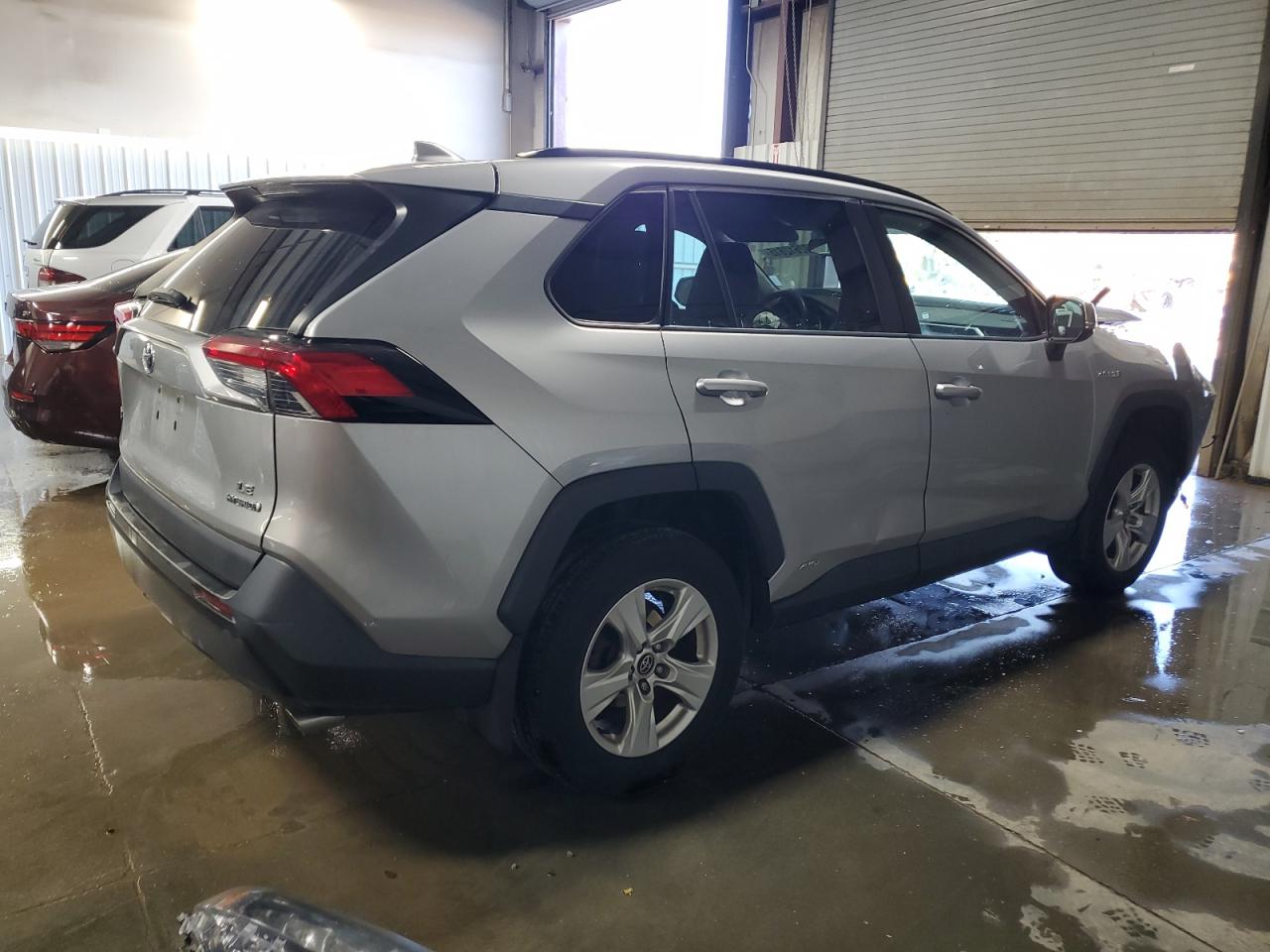 TOYOTA RAV4 LE