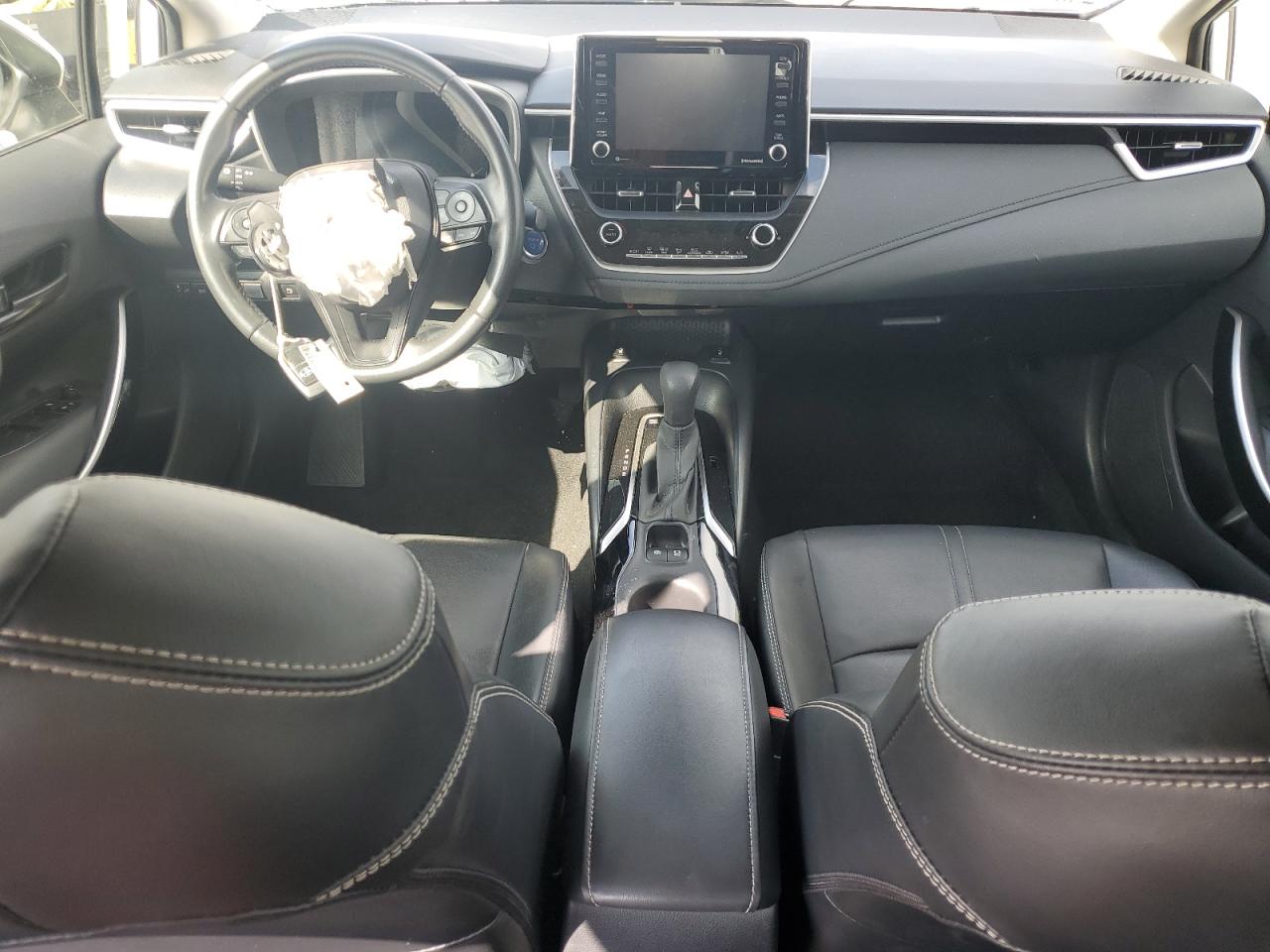 Lot #3304141502 2022 TOYOTA COROLLA LE