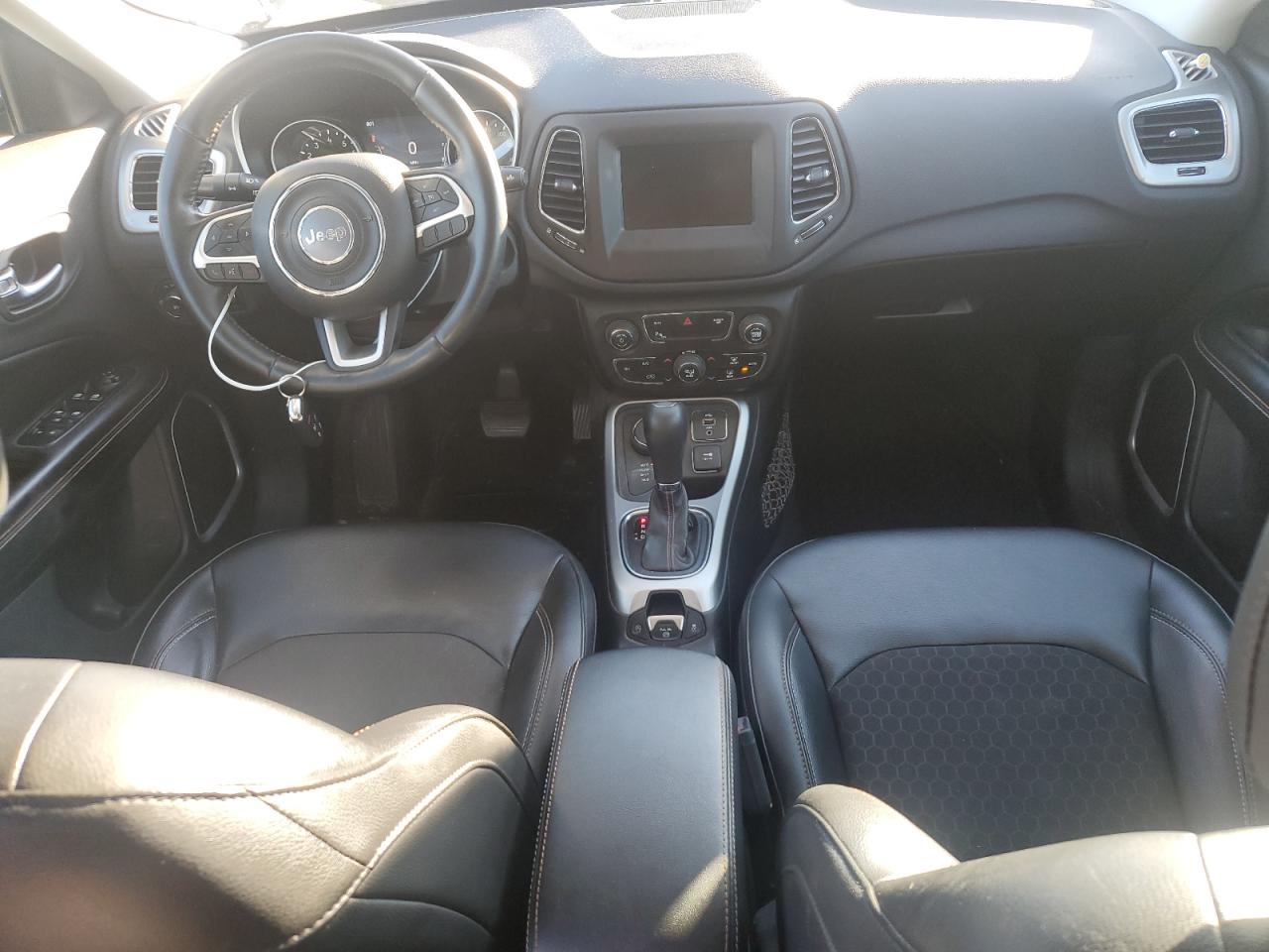JEEP COMPASS LATITUDE
