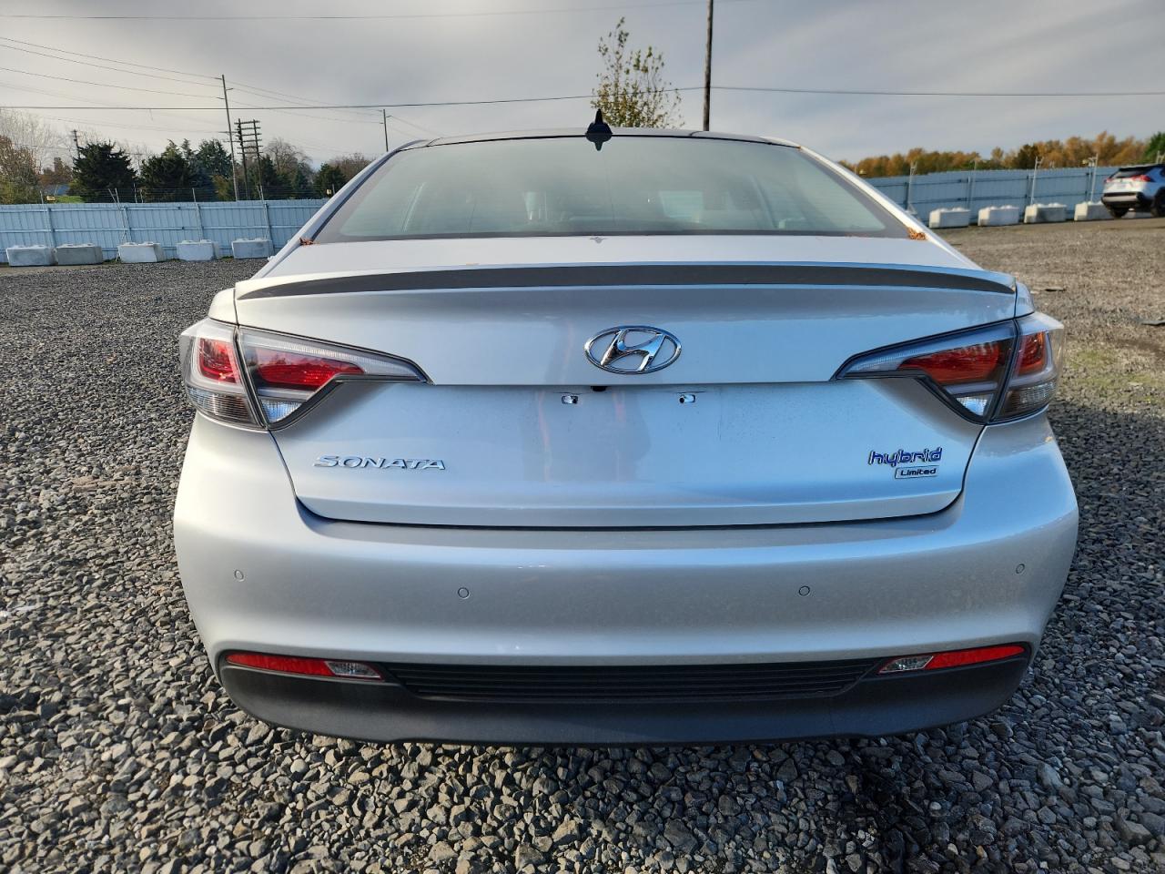 HYUNDAI SONATA HYBRID