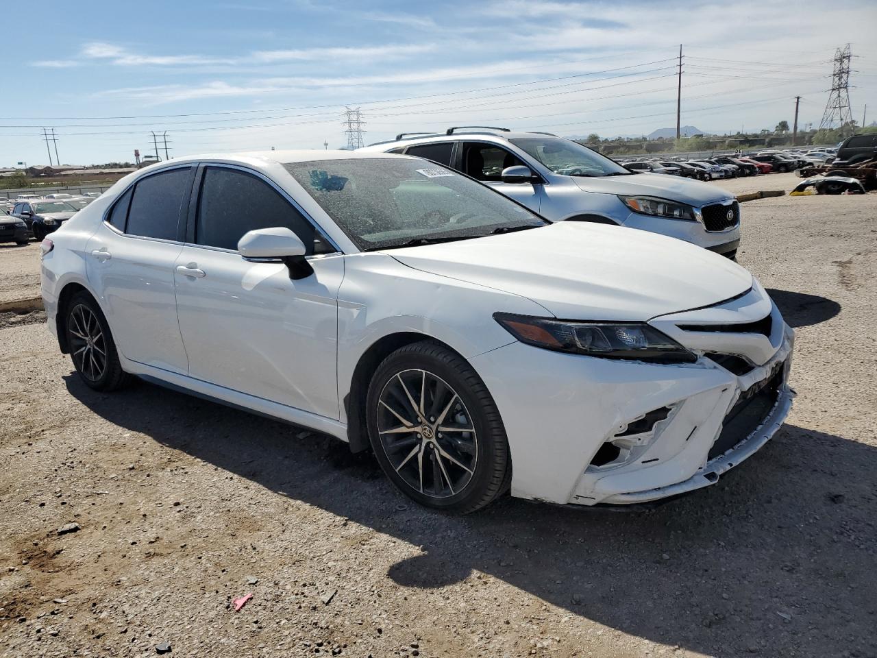 TOYOTA CAMRY SE NIGHT SHADE