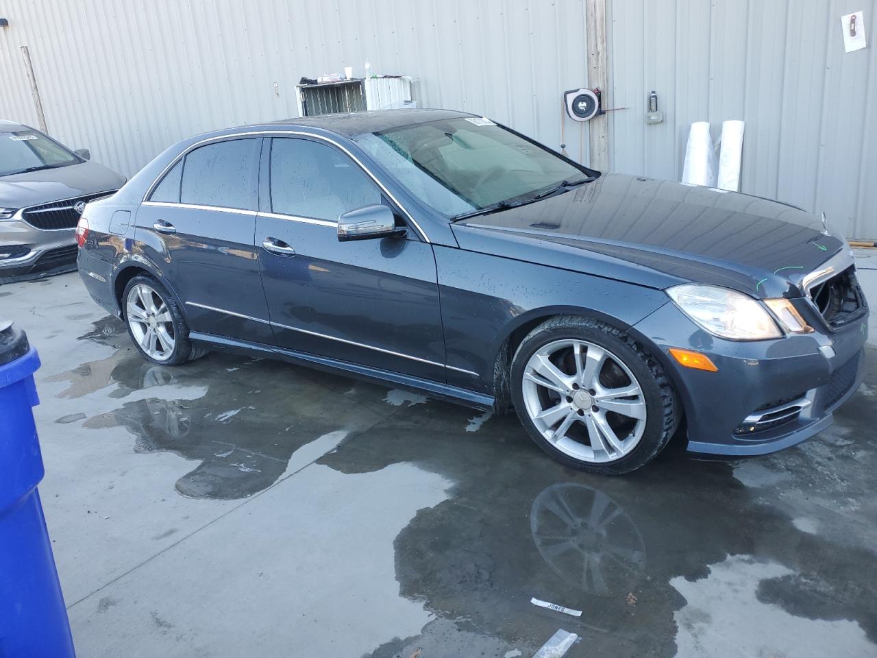 MERCEDES-BENZ E-CLASS 350