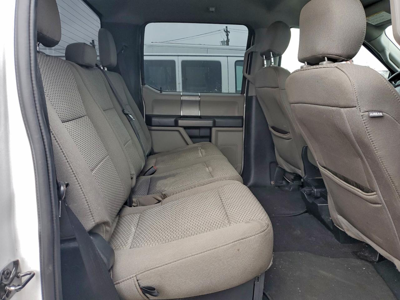 FORD F-350 SUPER DUTY