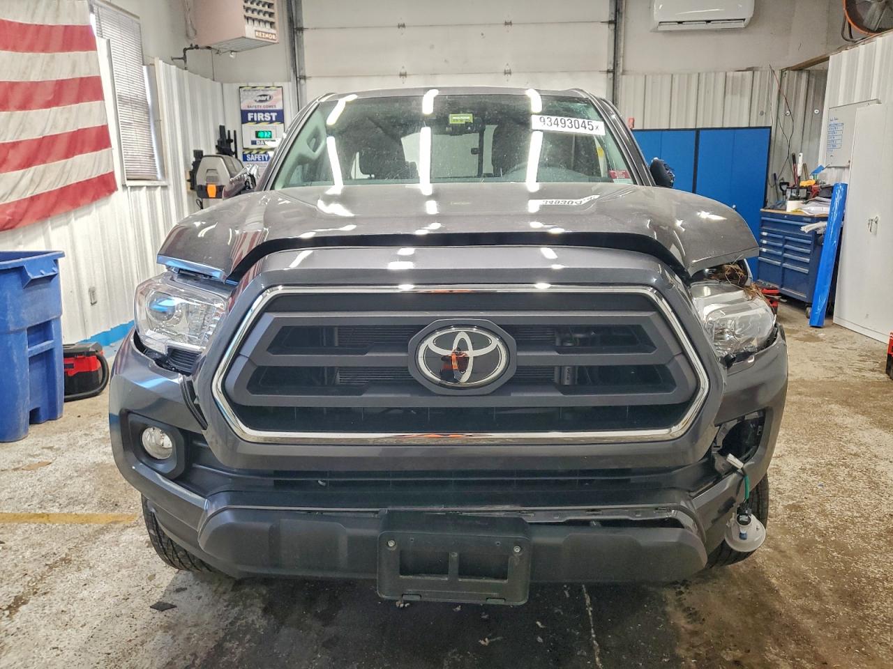 TOYOTA TACOMA ACCESS CAB