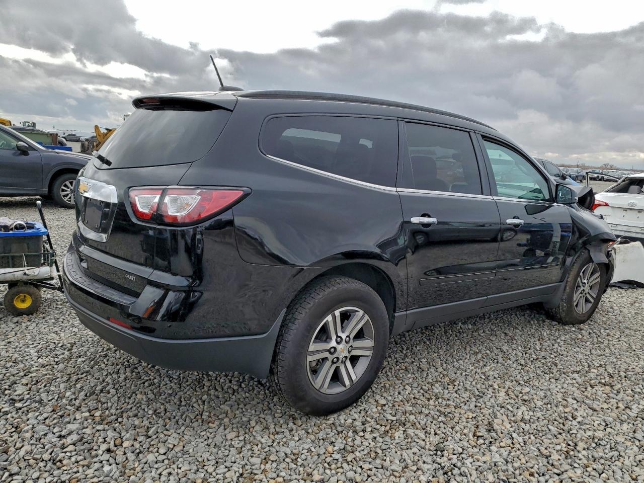 CHEVROLET TRAVERSE LT