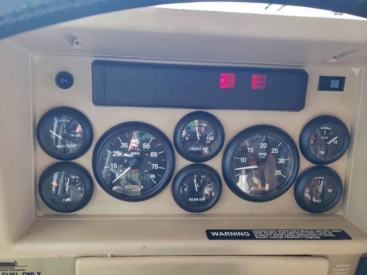 Lot #3303658959 2005 FREIGHTLINER CHASSIS X