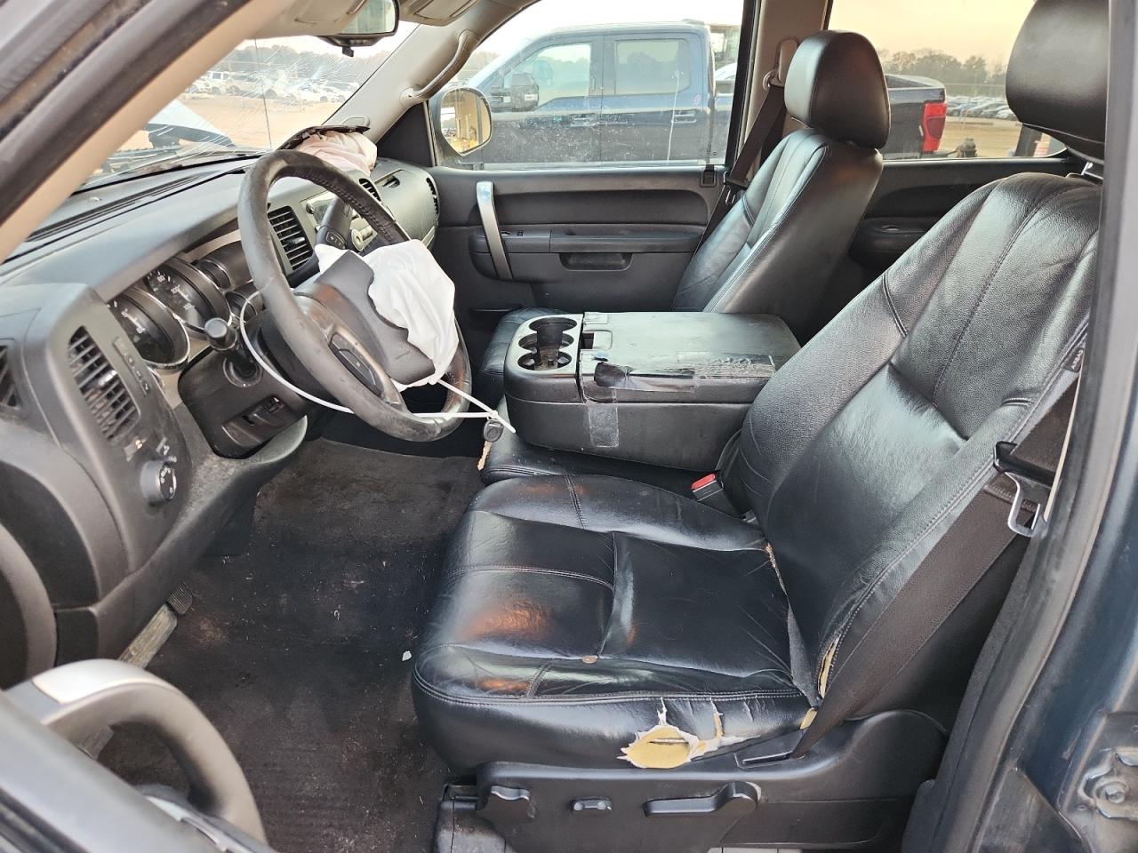 CHEVROLET SILVERADO K1500 LT