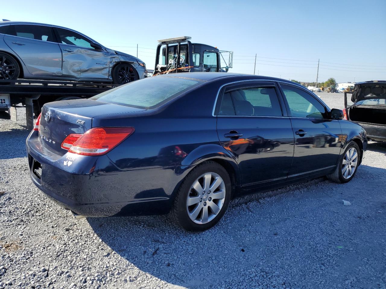 Lot #3293291474 2007 TOYOTA AVALON XL