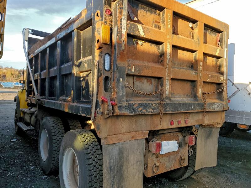 2011 FREIGHTLINER M2 #3304630979