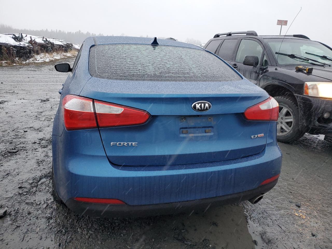 KIA FORTE EX