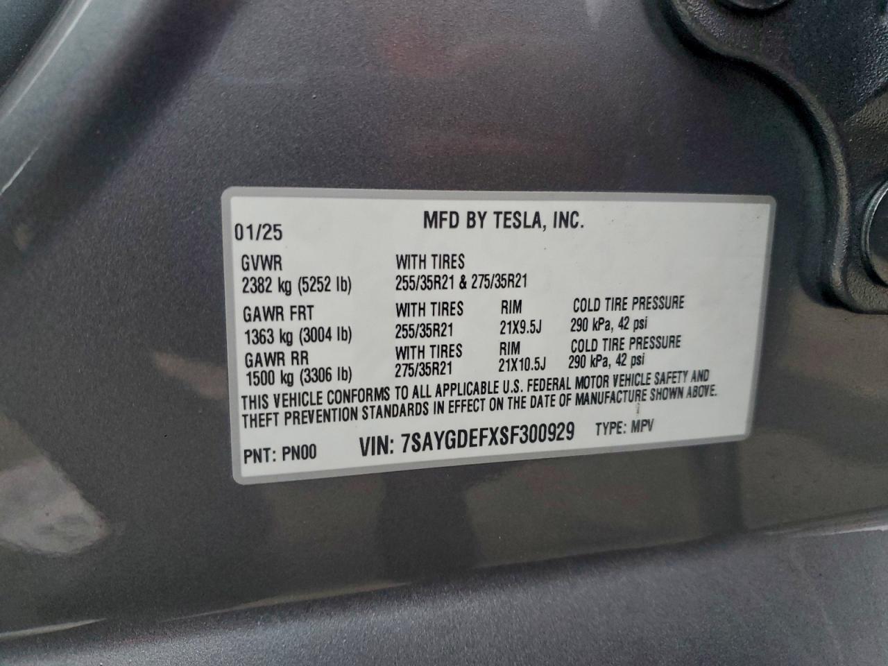 TESLA MODEL Y