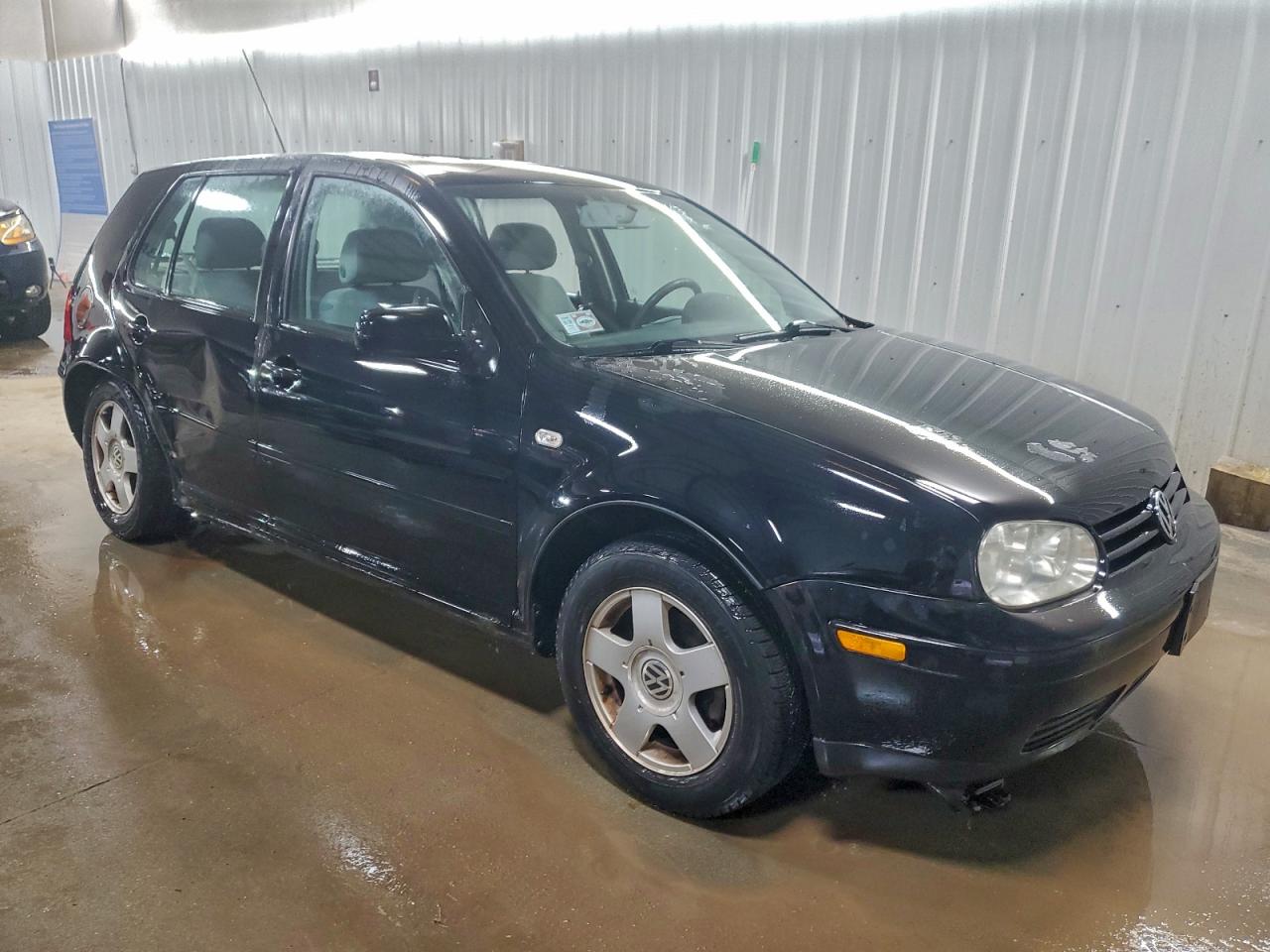 Lot #3298195054 2002 VOLKSWAGEN GOLF GLS