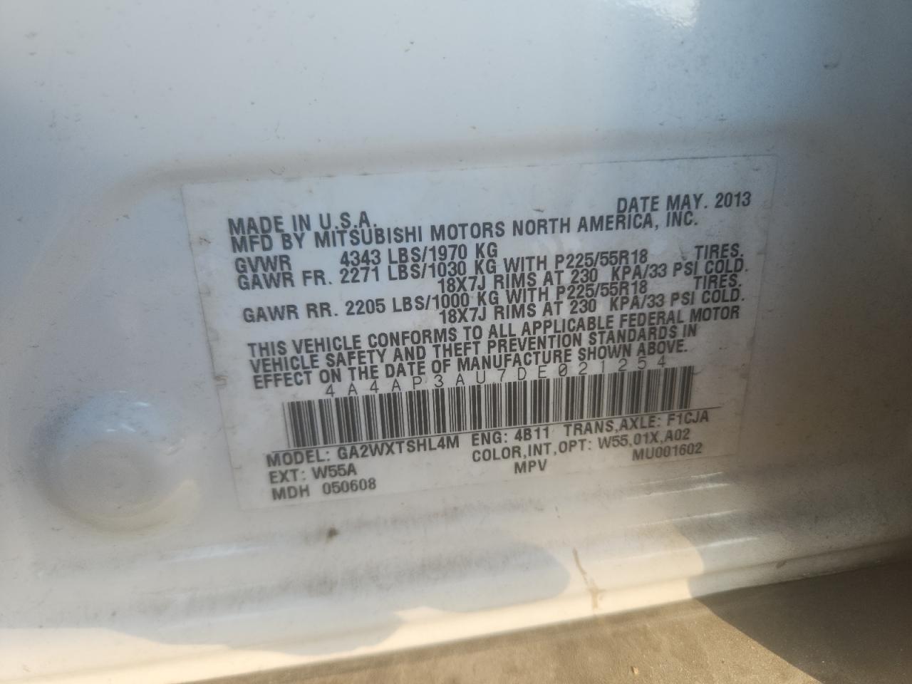 MITSUBISHI OUTLANDER ES