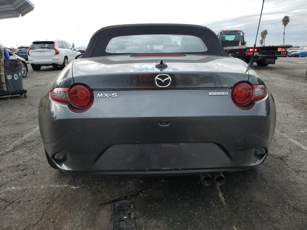 MAZDA MX-5 GRAND TOURING